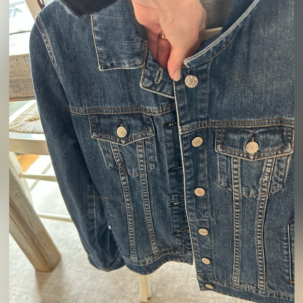 J Crew Dark Denim Jean Jacket Small Excellent Condition Smoke Free Home - Picture 2 of 6
